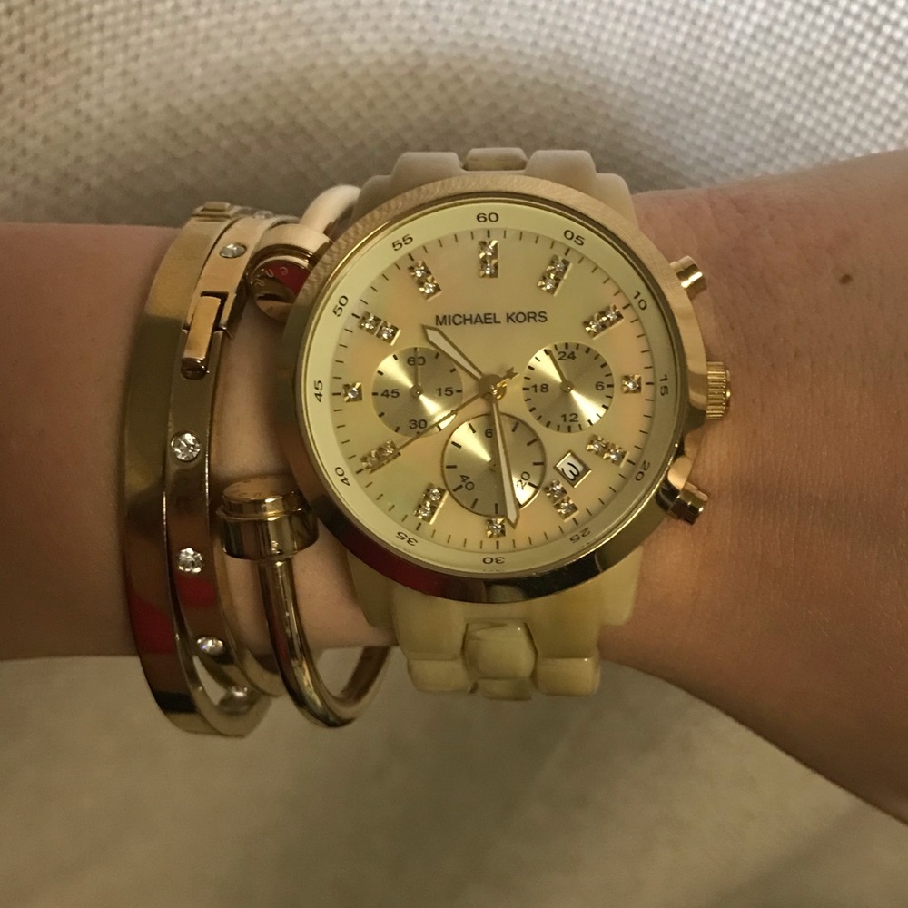 Michael Kors Horn/ Cream Watch